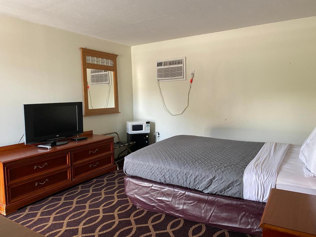 Breezewood Sonrise Inn מראה חיצוני תמונה