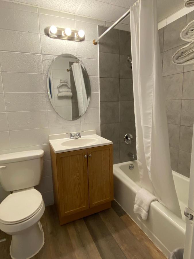 Breezewood Sonrise Inn מראה חיצוני תמונה